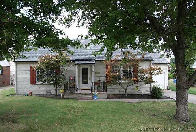 1338 S Marion Avenue Property Photo 1