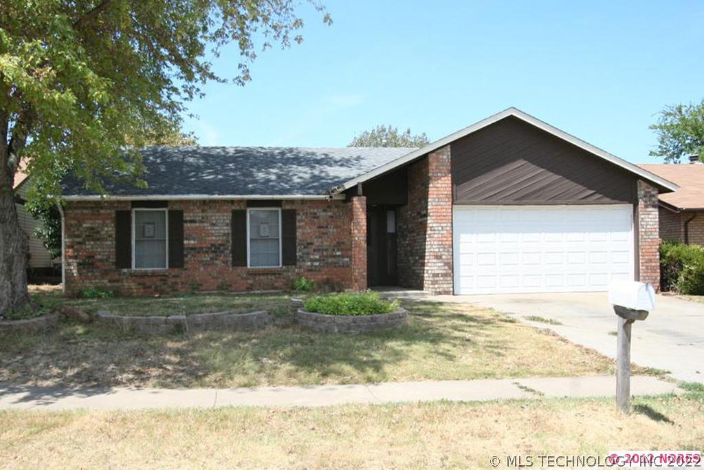 2914 S 122nd East Avenue Property Photo 1