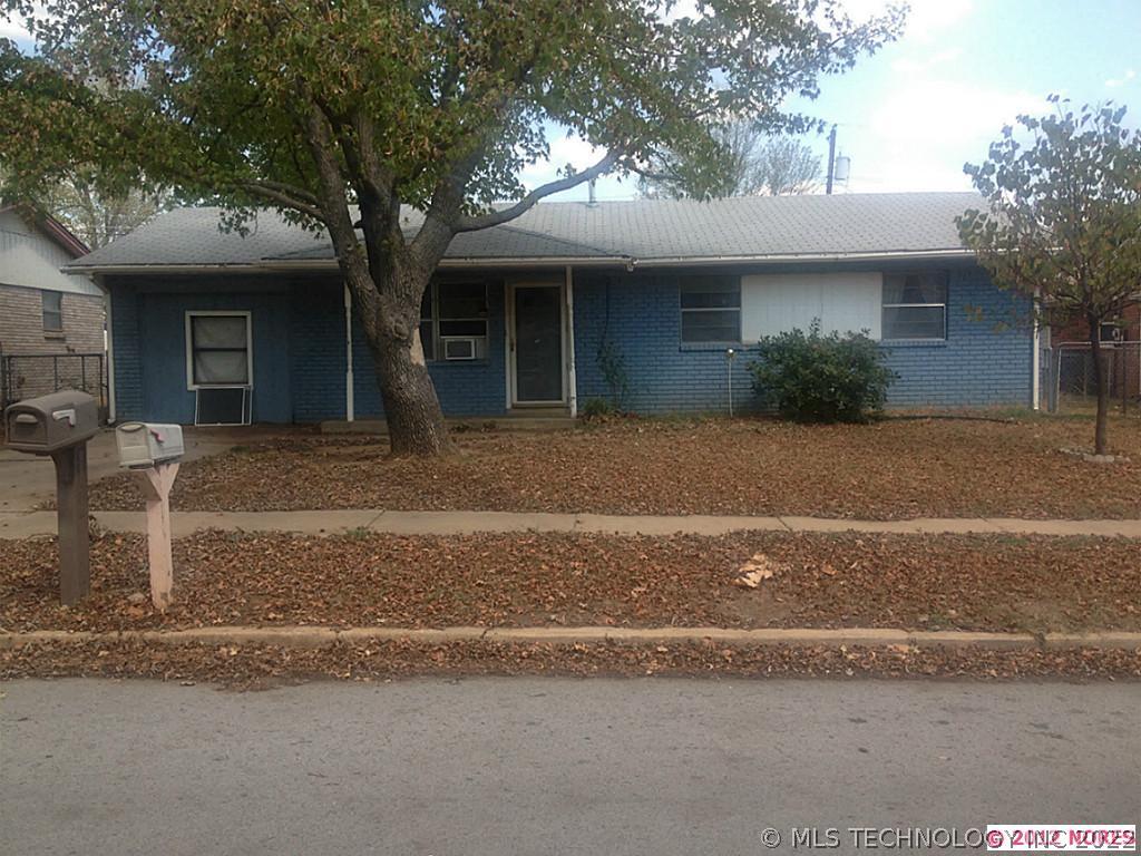 4811 S Grenada Avenue Property Photo 1