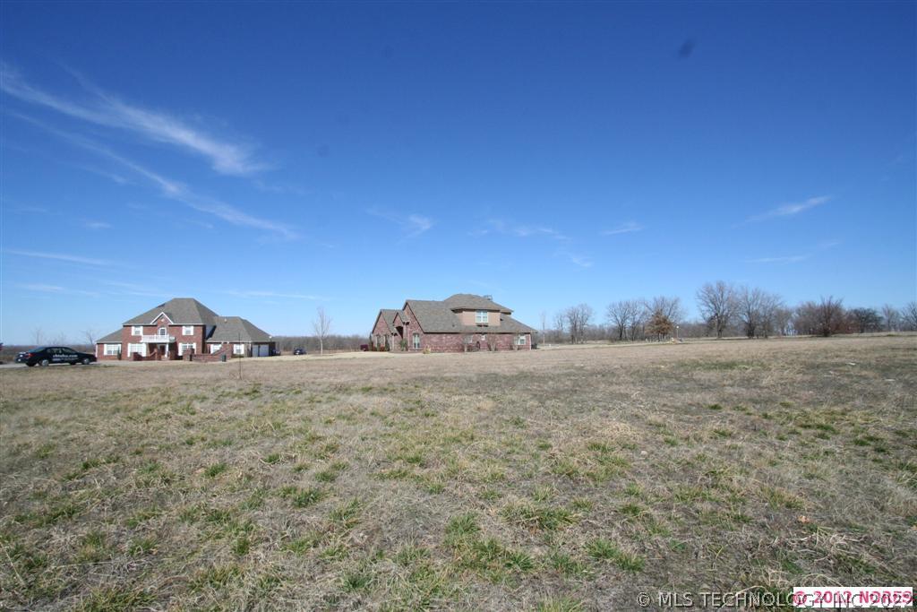 6571 S Ridgeview Road Property Photo 1