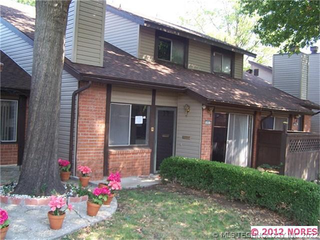 10921 E 11th Place 7-2c Property Photo 1