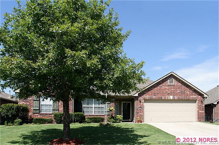 19905 E 47th Street Property Photo 1