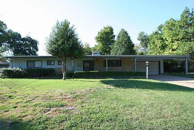1780 E 60th Street Property Photo 1