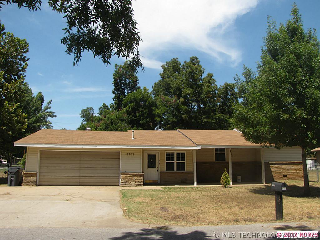 8701 E 170 Place Property Photo 1