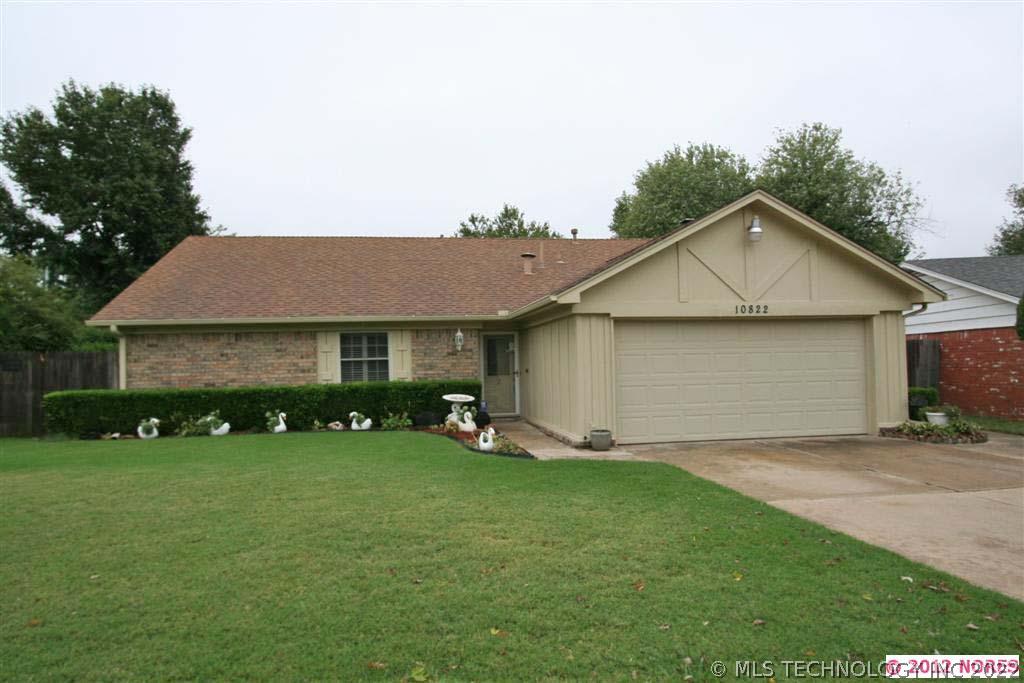 10822 E 16th Street Property Photo 1