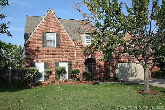 9324 S Winston Avenue Property Photo 1
