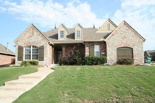 4651 E 144th Place Property Photo 1