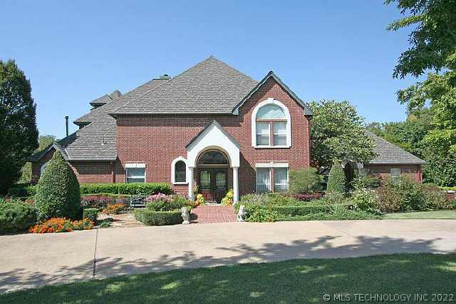 2800 S Aster Avenue Property Photo 1