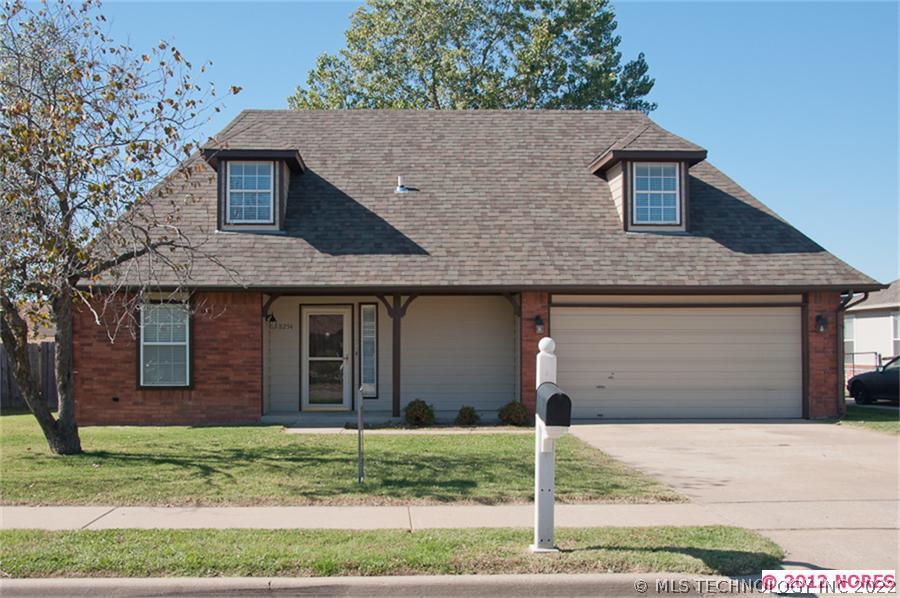 8254 N 128th East Avenue Property Photo 1