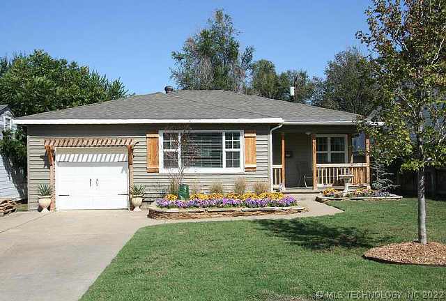 3519 E 29th Street Property Photo 1