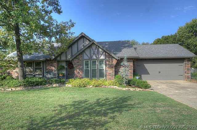 18 Stagecoach Drive Property Photo 1