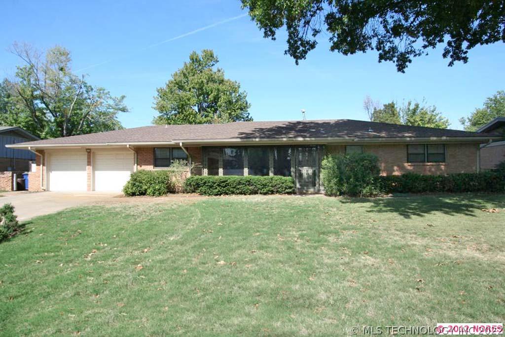 6209 E 58th Street Property Photo 1