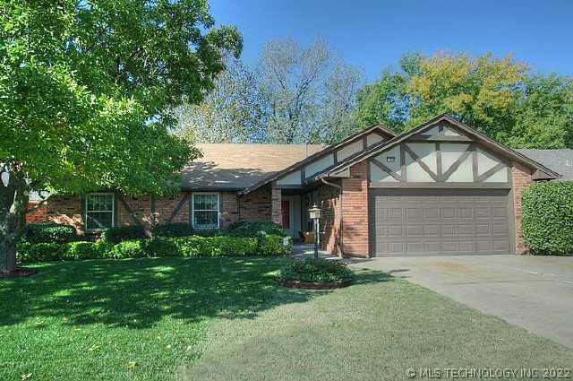 308 S Fir Avenue Property Photo 1
