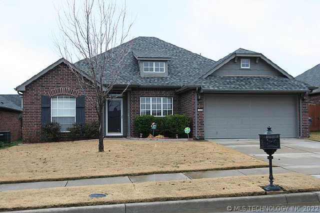12505 S Birch Avenue Property Photo 1