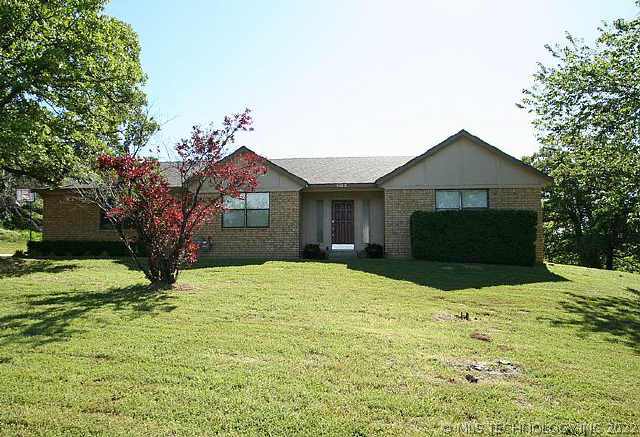 9013 Timberlake Drive Property Photo 1