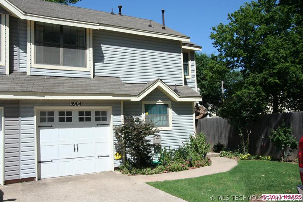 5904 S Quincy Avenue 5904 Property Photo 1