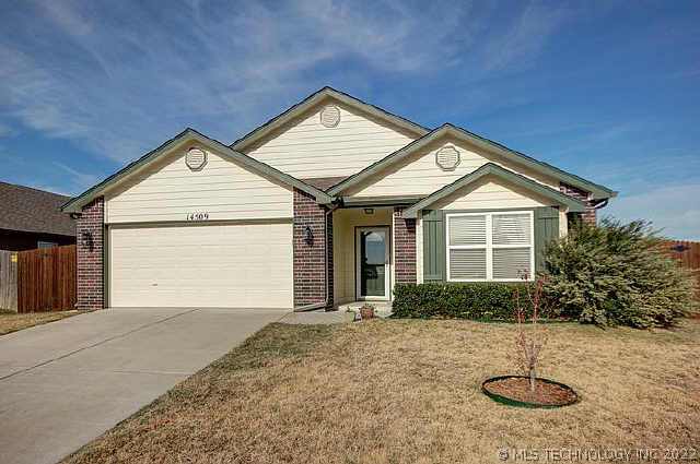 14509 E 109th Place North Property Photo 1