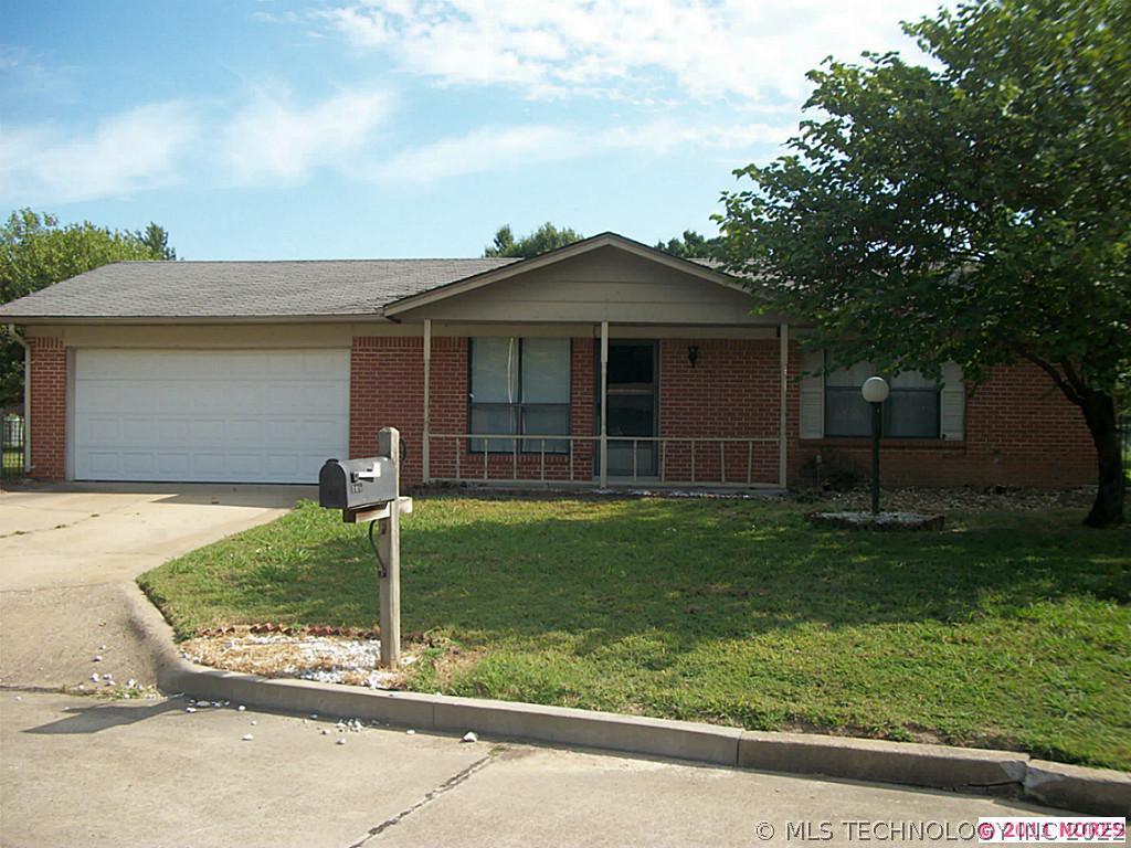 105 Lilac Lane Property Photo 1