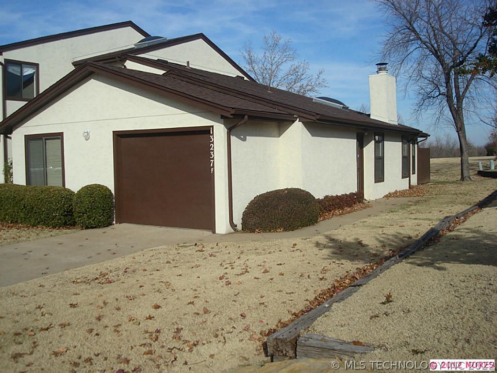 13237 E 30th Place F Property Photo 1