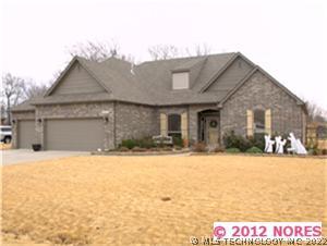 10635 S 217th East Avenue Property Photo 1
