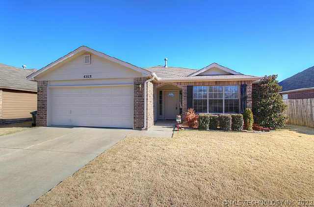 5323 Redbud Place Property Photo 1