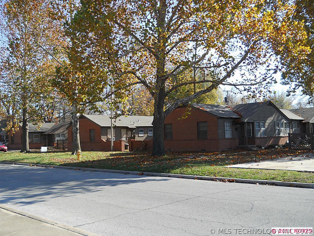 1320-1336 E 36th Place Property Photo 1