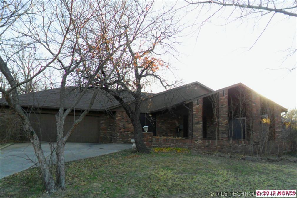 18121 S 156th East Avenue Property Photo 1