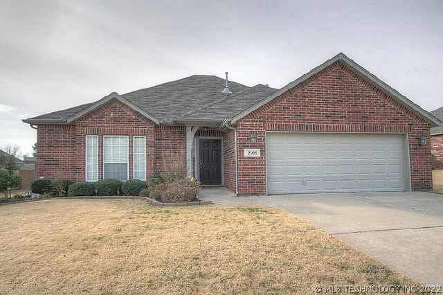 2505 W Mobile Place Property Photo 1