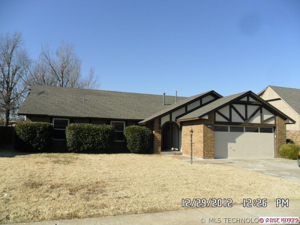 212 S Fir Avenue Property Photo 1