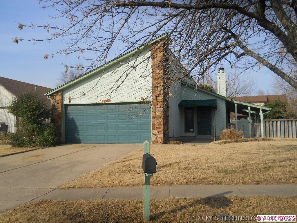 12103 E 88th Place Property Photo 1