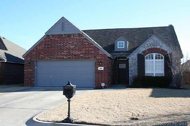 5005 S 188th East Avenue Property Photo 1
