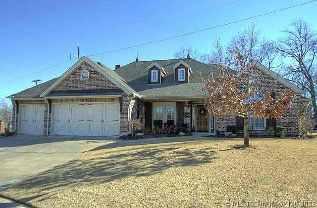 8730 E 110th Court Property Photo 1