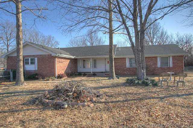 622 Mcnabb Road Property Photo 1