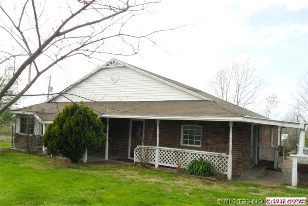 23476 Slick Road Property Photo 1