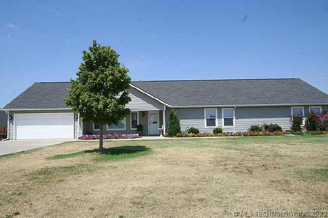 10918 N 189th East Avenue Property Photo 1