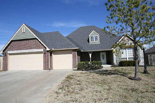 10593 E 143rd Court North Property Photo 1