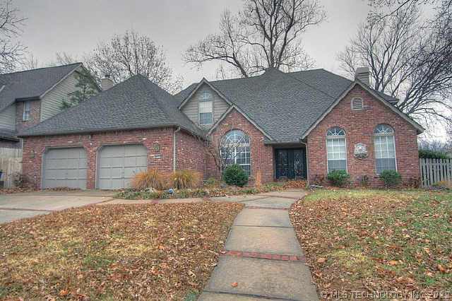 2602 E 74th Place Property Photo 1