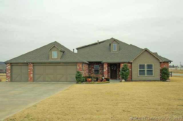 30265 E 69th Street Property Photo 1