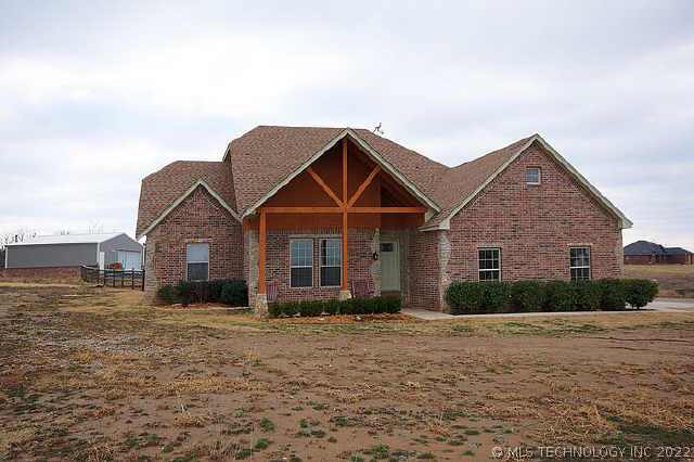 18207 S View Point Court Property Photo 1