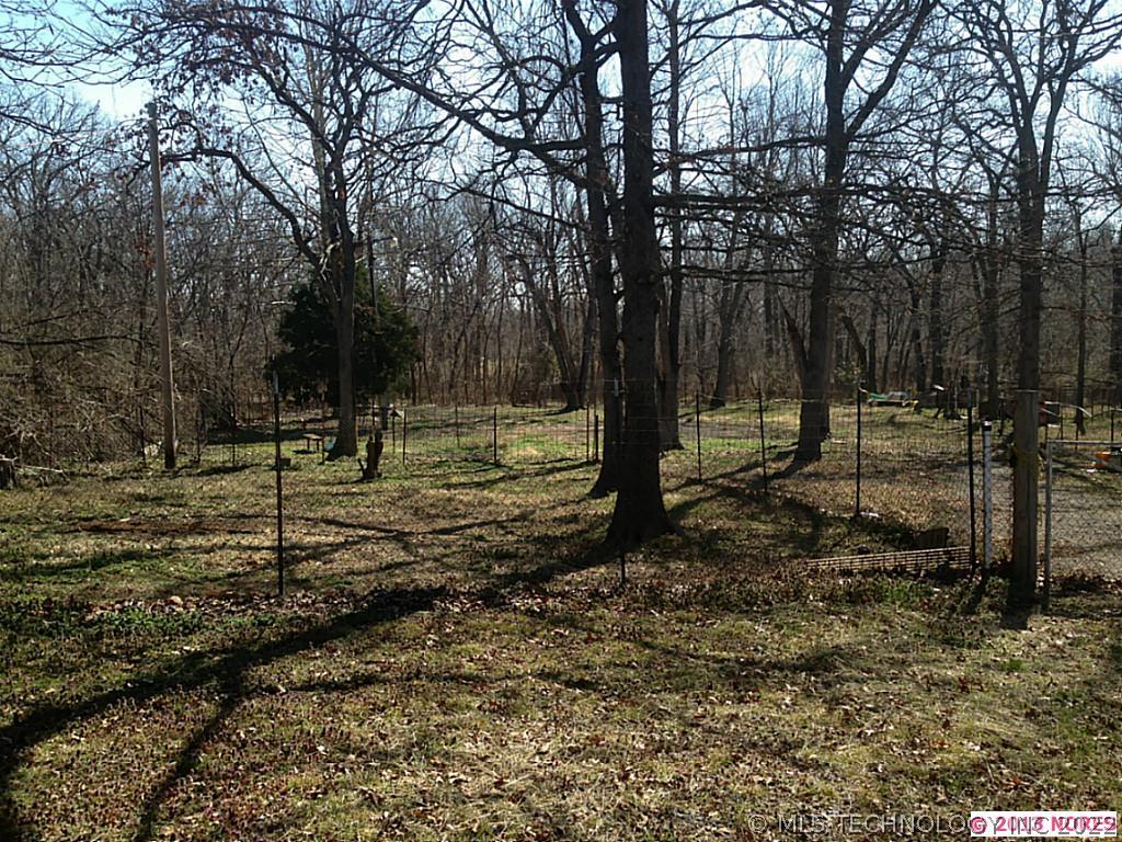 2215 N Pearson Drive Property Photo 1