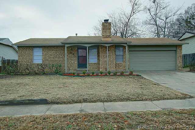 133 W Austin Street Property Photo 1