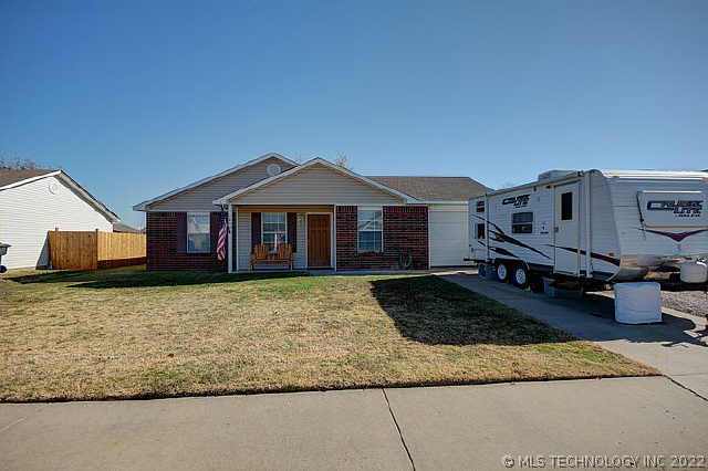 1800 Lexington Road Property Photo 1