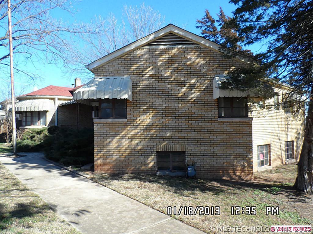 309 W 10th Avenue Property Photo 1