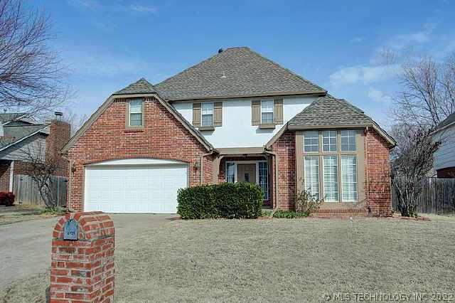 10923 E 76th Street Property Photo 1