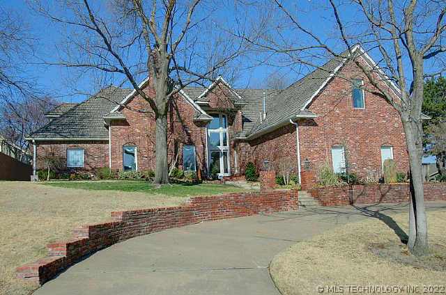 6130 S Marion Avenue Property Photo 1