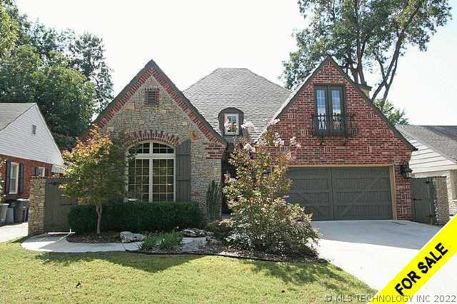 1428 E 34th Street Property Photo 1