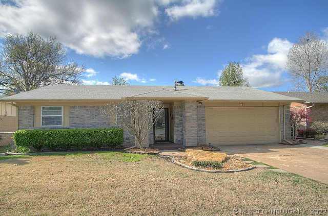 139 W Ithica Place Property Photo 1