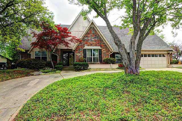 4304 E 76th Street Property Photo 1
