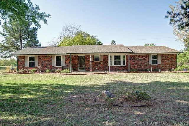 3110 Frontier Road Property Photo 1