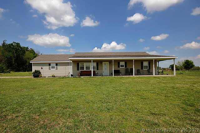 12096 N 431 Road Property Photo 1